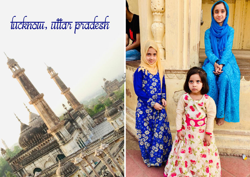 Architektur in Lucknow und drei traditionell gekleidete Mädchen